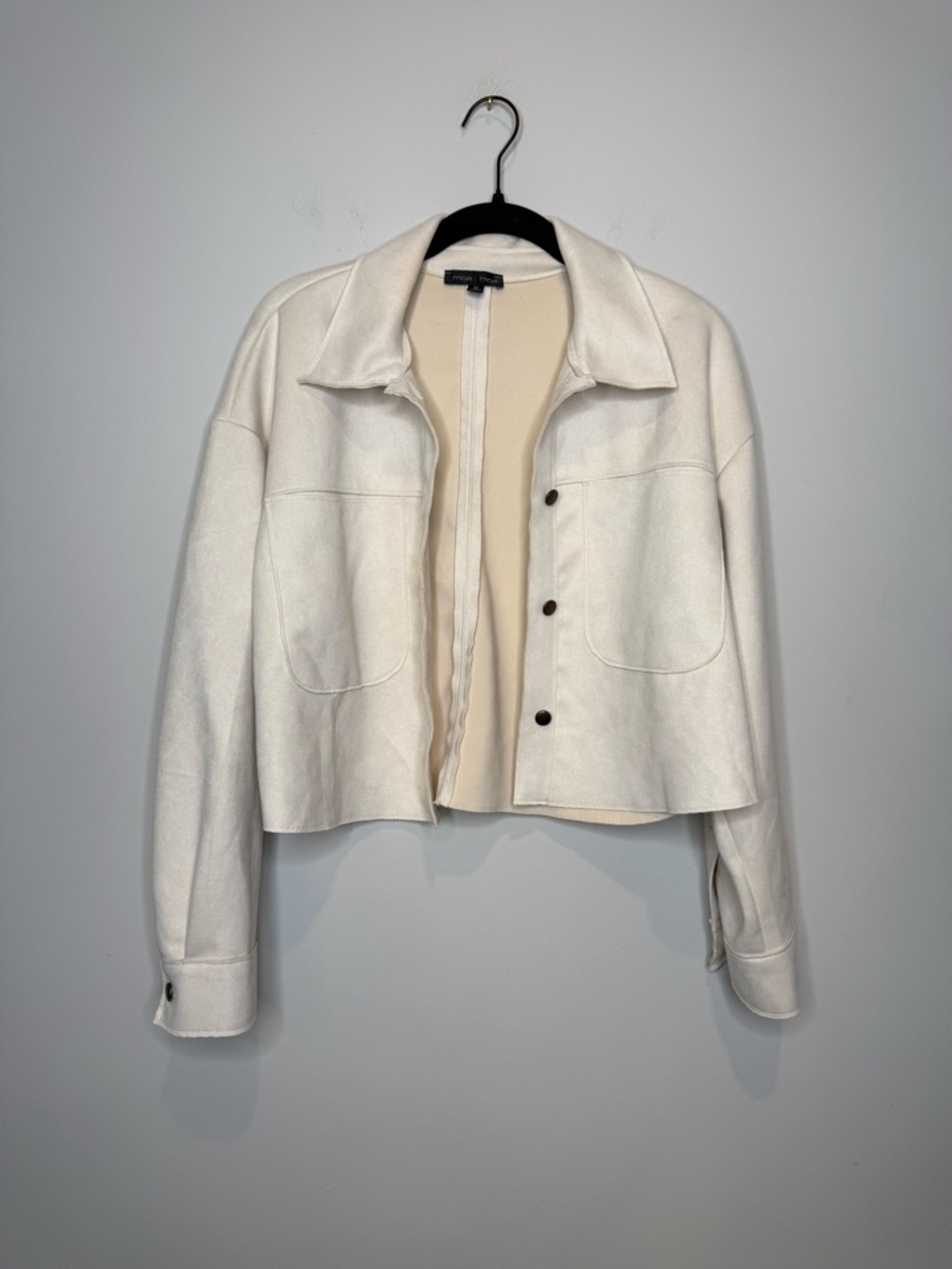 Moa Moa Cropped Cream Button-Front Jacket